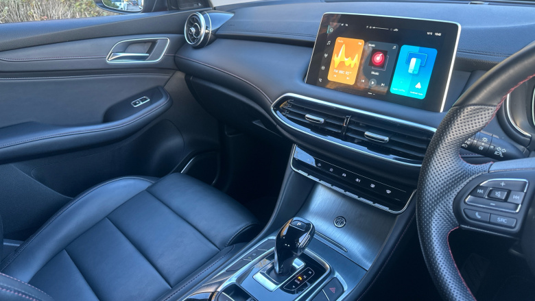 MG HS 1.5 T-GDI SE 5dr DCT Petrol Hatchback